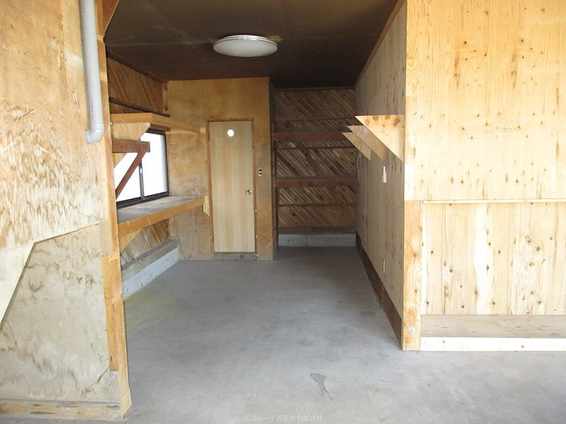 花巻市上根子字法領　土地建物|１階倉庫