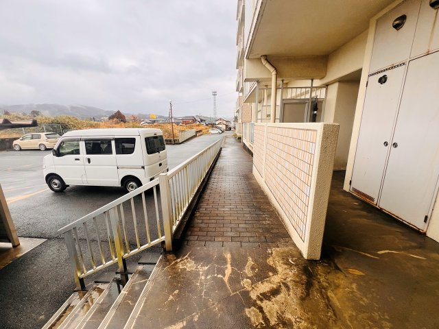 ファミールマンション広川のその他共用部分|スロープもついています。