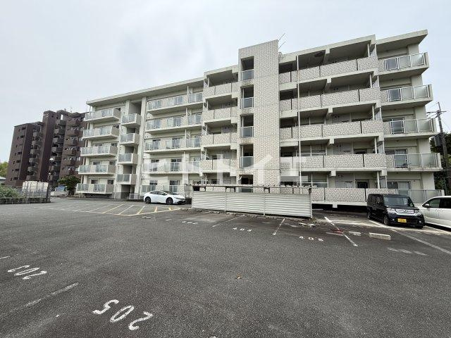 ファミールマンション広川の外観