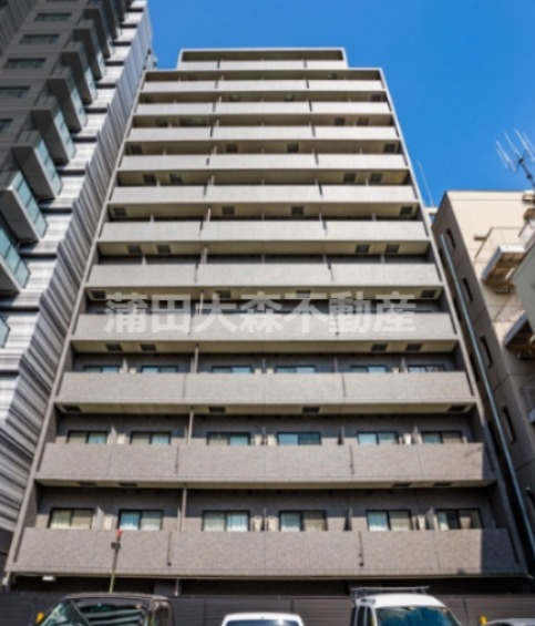 ルーブル蒲田弐番館の外観|2003年3月築　SRC鉄骨鉄筋コンクリート造地上13階建て全部屋1K総戸数92戸　JR京浜東北線蒲田駅近の東京都大田区西蒲田8丁目　オートロック宅配BOXゴミ捨て場付人気分譲賃貸マンション
