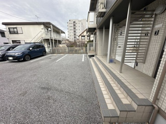 【駐車場】 | フォレストガーデン　Ｂ