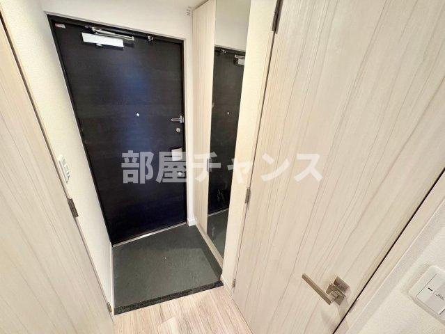プレサンス上前津リラシスの玄関
