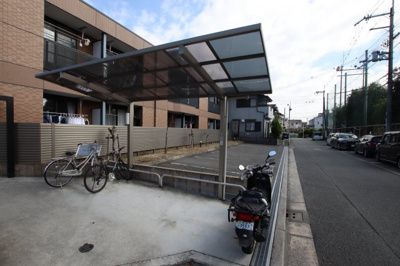 【その他共用部分】 | グレイシャス | 駐輪場