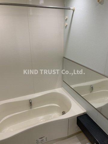 シティハウス南森町の浴室|きれいなお風呂です