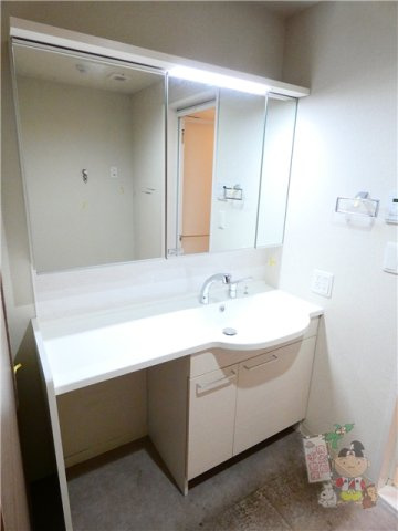 Ｓｈａｌｌｏｗ　Ｇａｒｄｅｎ　Ａの居間・リビング|リビング