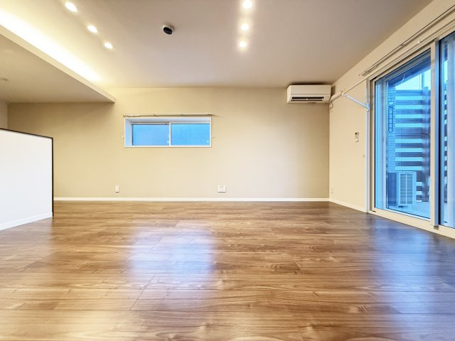 ベレオニシムラⅡの居間・リビング