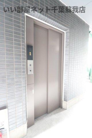 パークレジデンス八幡 のロビー|エレベーター