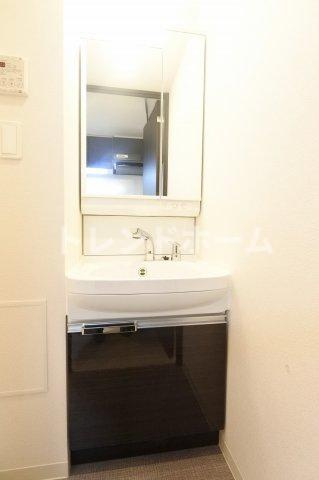 Lala place難波ガルデンの独立洗面台|選べる家電プランあり！！