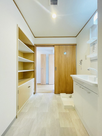 【脱衣所】 | クローバー花畑ガーデン