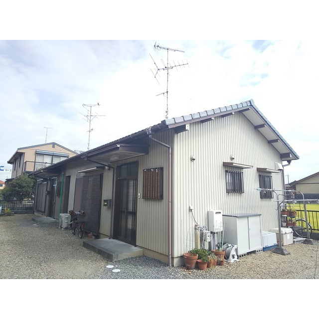 羽島郡笠松町田代の一戸建てのエントランス