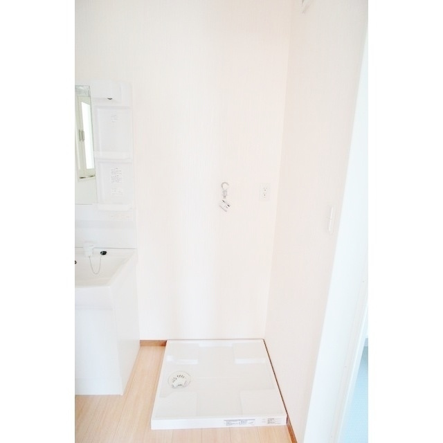 岐阜市島栄町２丁目の一戸建ての内装