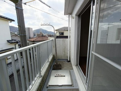 【バルコニー】 | 忍ケ丘クレセントヴィラF棟