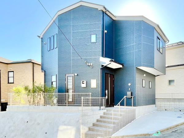 横浜市旭区白根５丁目の新築一戸建の外観|周辺は生活利便施設が点在しています。
是非一度、現地へお越しください！
ご自宅までの送迎も可能です！