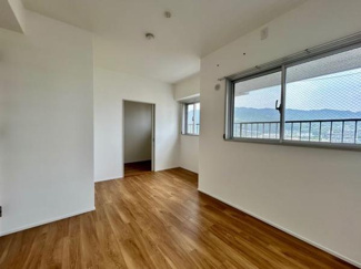 【洋室】 | ハイツ浜大津 | 洋室7.3帖