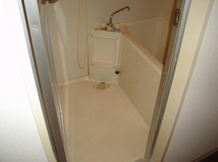 ミユキシティマンション2の浴室