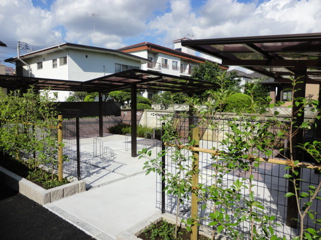 フォレ武蔵野のその他共用部分|★屋根付き駐輪場★