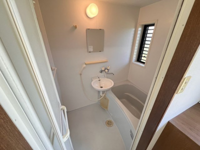 【シャワールーム】 | クリスタルカーサⅡ