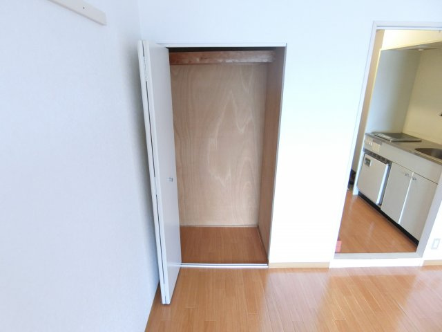 クオリティハイツ田中の収納