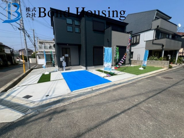 「三方角地」「長期優良住宅認定物件」西舞子 限定1棟の駐車場