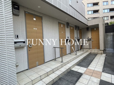 【ロビー】 | オアシス池尻 | 各部屋にポストもついてます♪