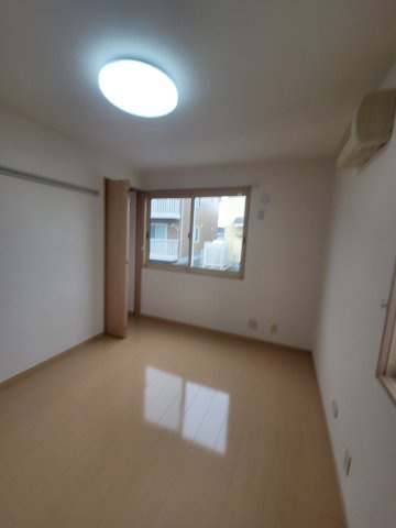 アジュール　Ｂの居間・リビング