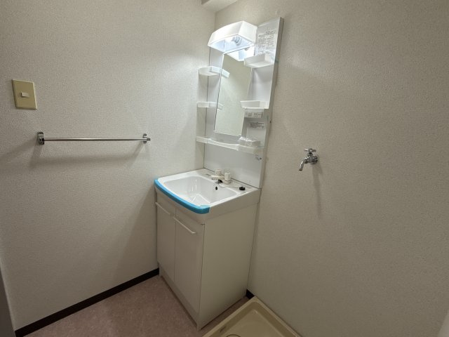 ピアイースト姫路白浜の洗面所