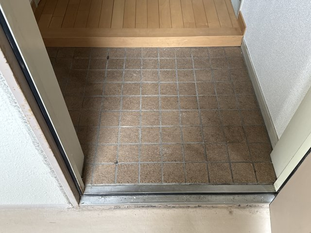 ピアイースト姫路白浜の玄関