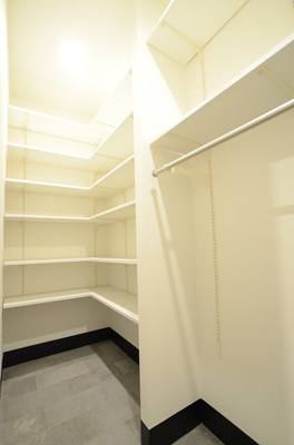 【玄関】 | 綾瀬市深谷中７丁目　新築戸建て　全１棟【仲介手数料無料】