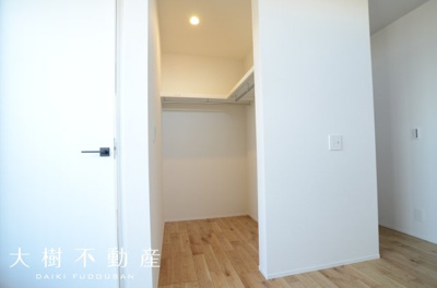 【洋室】 | 綾瀬市深谷中７丁目　新築戸建て　全１棟【仲介手数料無料】 | 3階　洋室4（7.4帖）ＷＩＣ