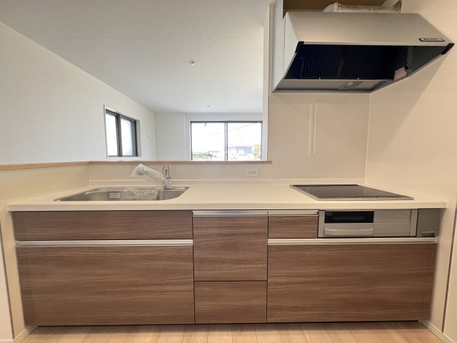 広野町小根尾　新築戸建てのキッチン