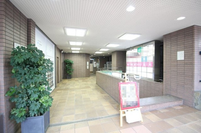 【エントランス】 | フラワーロードビル