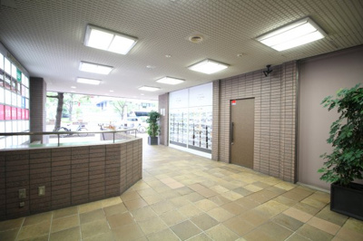 【ロビー】 | フラワーロードビル