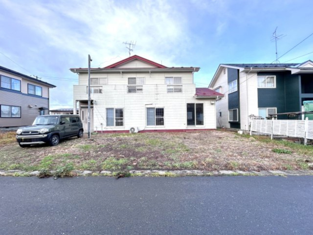 三戸郡階上町大字道仏字横沢山の駐車場|【現況販売】駐車場です。並列４台駐車可能です。