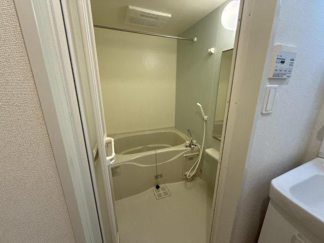 スモールヴィレッジⅡの浴室