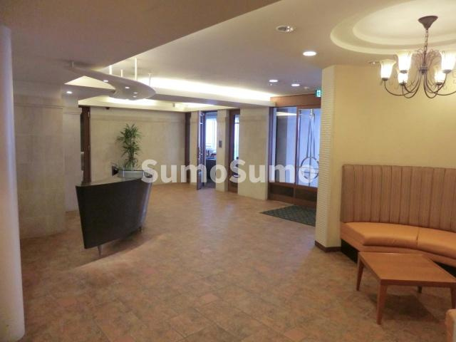 ハーティネストアロード中山手の外観