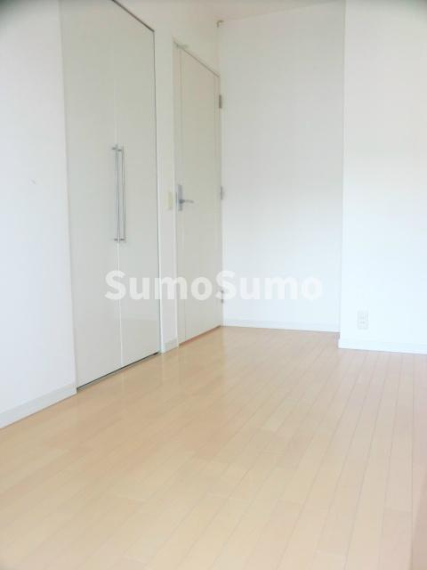 ハーティネストアロード中山手の洋室