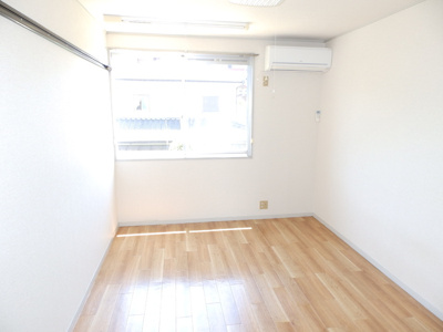 【居間・リビング】 | 佐藤ハイツ | おしゃれなリビングです