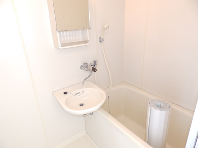 【浴室】 | 佐藤ハイツ | 落ち着いた空間のお風呂です