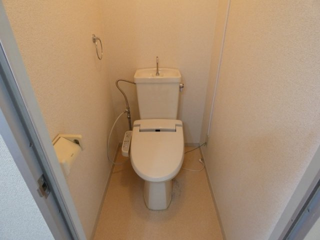 【トイレ】 | 佐藤ハイツ | 落ち着いた色調のトイレです