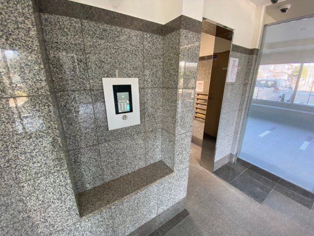 グラン・コート喜多山の防犯設備|オートロック付きで防犯面も安心です！