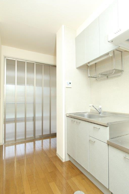 プリムヴェール館向Ｂ棟のキッチン