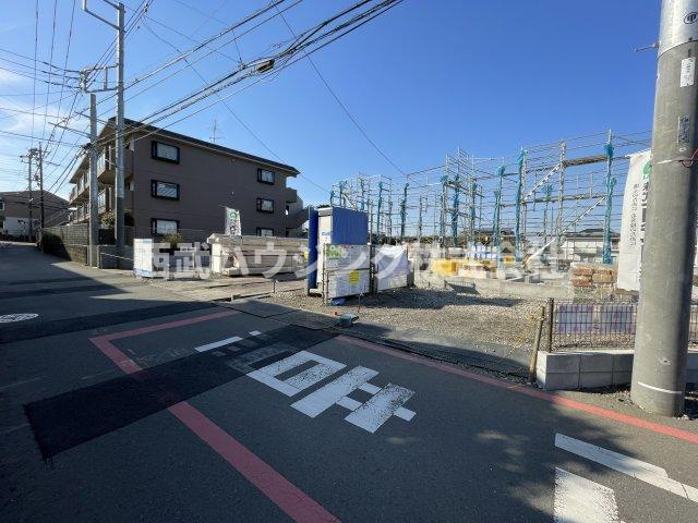 【仲介手数料無料】所沢市荒幡全４棟１号棟　所沢市の新築住宅なら西武ハウジングの前面道路含む現地写真