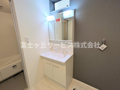 【独立洗面台】 | 豊橋市吾妻町 新築一戸建て | 独立洗面台です