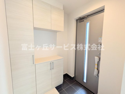 【玄関】 | 豊橋市吾妻町 新築一戸建て | 玄関です