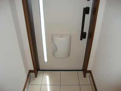 【玄関】 | パークサイドヴィラ御里　Ｂ棟 | 玄関