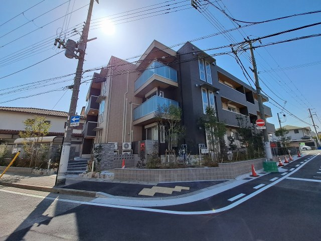 SAKURA甲子園三保町の外観