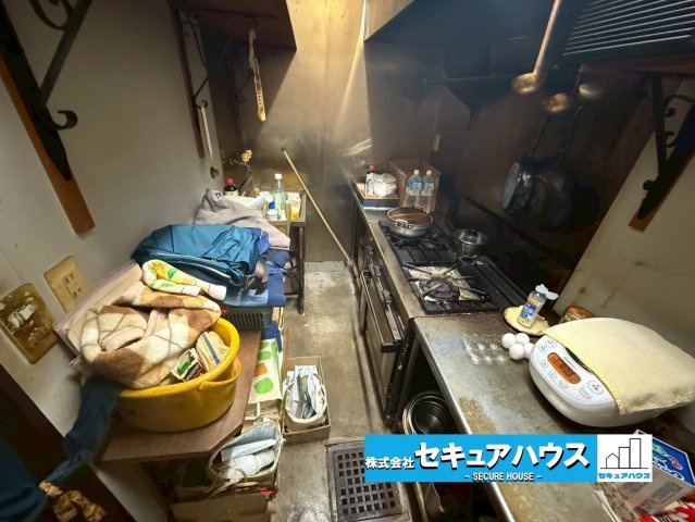 豊橋市飯村北2丁目のその他|1階店舗厨房写真です。