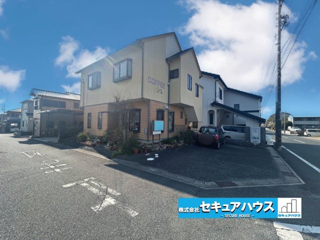 豊橋市飯村北2丁目の前面道路含む現地写真|事前予約にて現地ご見学いただけます！お気軽にお問い合わせください♪
■株式会社　セキュアハウス■
住宅ローンに強く、知識、経験豊富なスタッフ在籍
お客様に寄り添い、ご成約後もサポート致します。