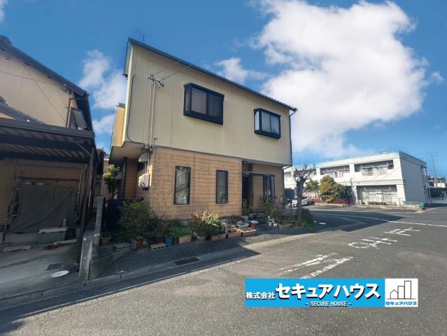 豊橋市飯村北2丁目の前面道路含む現地写真|事前予約にて現地ご見学いただけます！お気軽にお問い合わせください♪
■株式会社　セキュアハウス■
住宅ローンに強く、知識、経験豊富なスタッフ在籍
お客様に寄り添い、ご成約後もサポート致します。