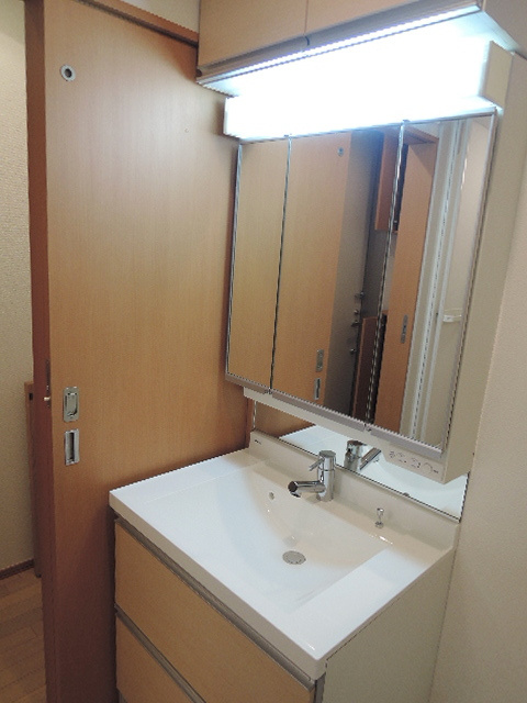 ローズマリナス由比ヶ浜の洗面所